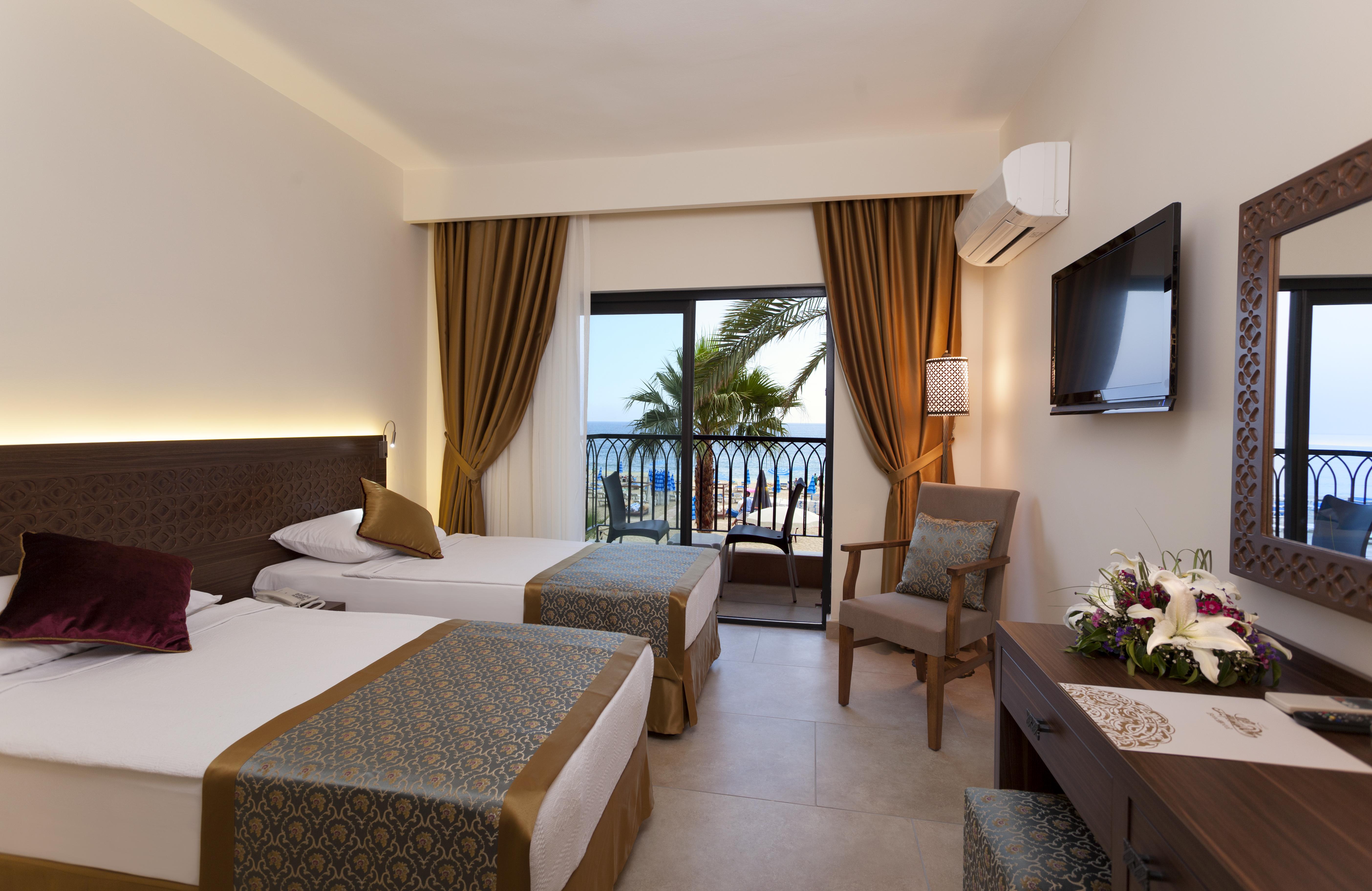 Alaaddin Beach Hotel - Adult Only อลันยา ภายนอก รูปภาพ