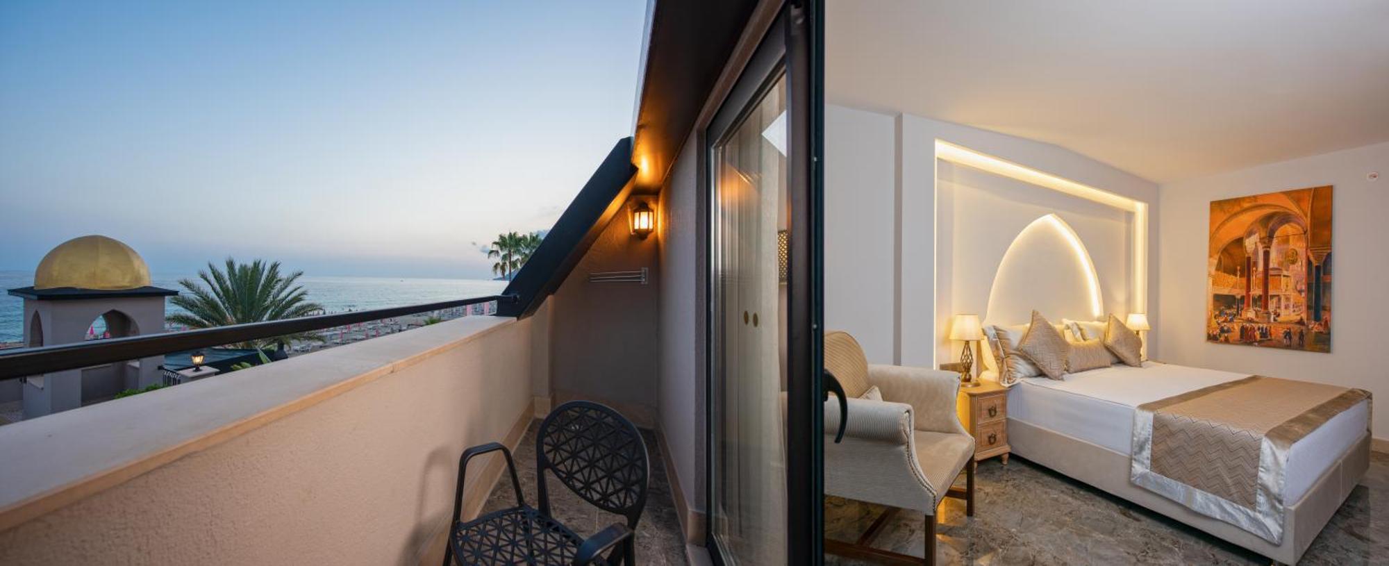 Alaaddin Beach Hotel - Adult Only อลันยา ภายนอก รูปภาพ