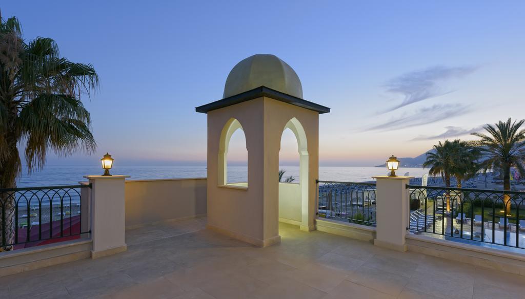 Alaaddin Beach Hotel - Adult Only อลันยา ภายนอก รูปภาพ